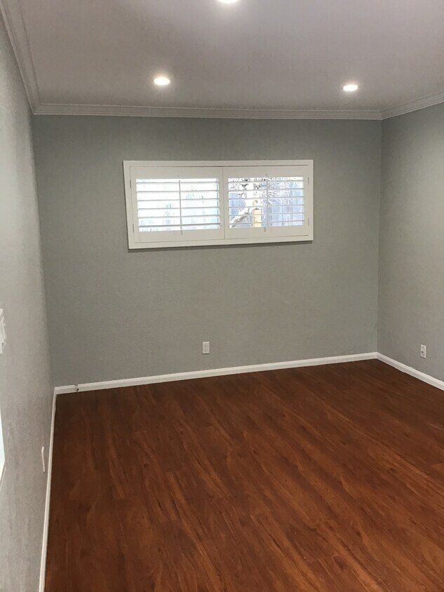 Living Room - 1741 10th St