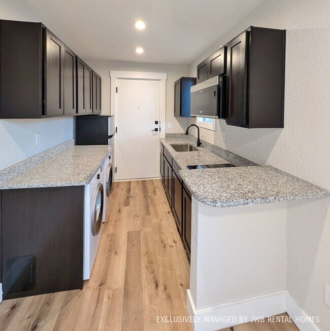 Foto del edificio - 412 E Ashley St