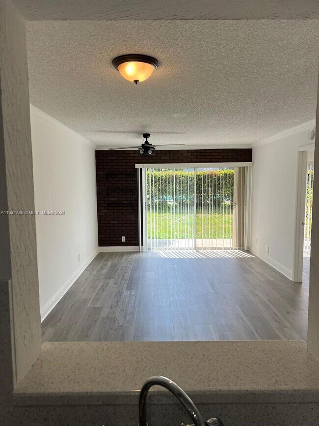 Building Photo - 8610 N Sherman Cir