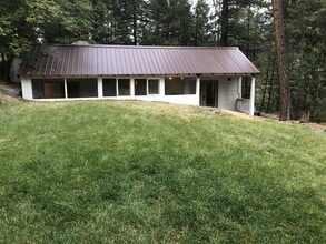 Building Photo - 216 Lake Blaine Dr