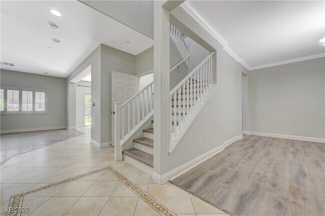 Building Photo - 2977 Queen Lake Ct