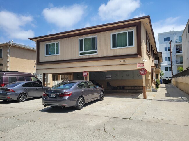 Building Photo - 1230 S Sherbourne Dr