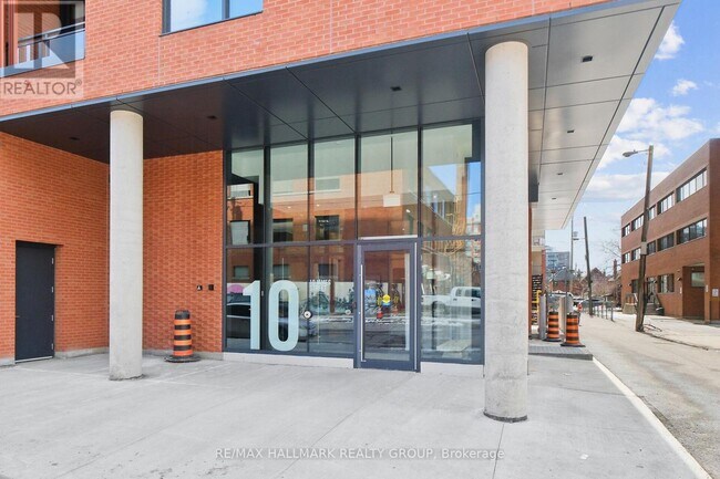 Photo du bâtiment - 10 James St