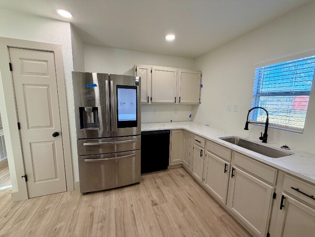 Building Photo - 4241 Starlite Ln