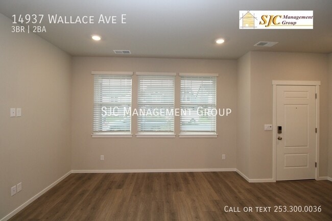 Foto del edificio - 14937 Wallace Ave E