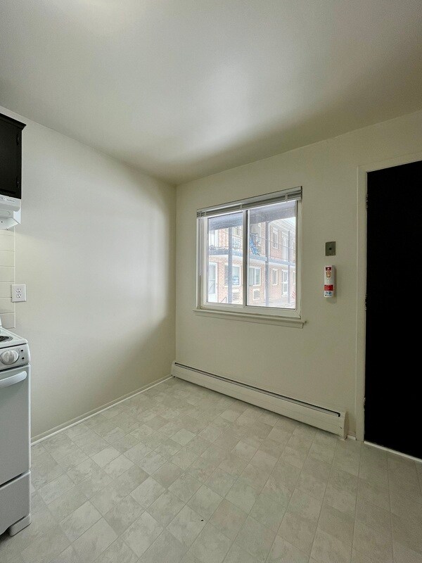 Building Photo - 650 Harrison Blvd