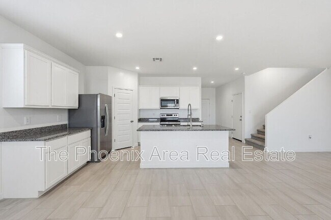 Foto del edificio - 2761 W Seaver Ave