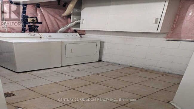 Photo du bâtiment - 10 Shoreview Dr