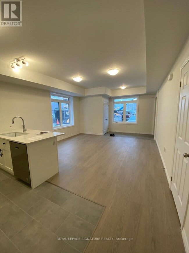 Photo du bâtiment - 26 Lomond Ln