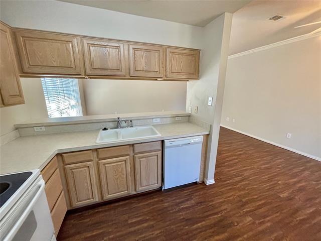 Building Photo - 822 Rambling Ct
