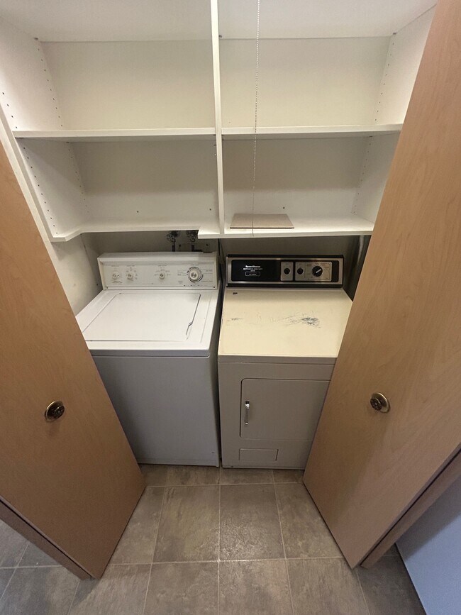 Foto del edificio - 41168 N Woodbury Green Dr