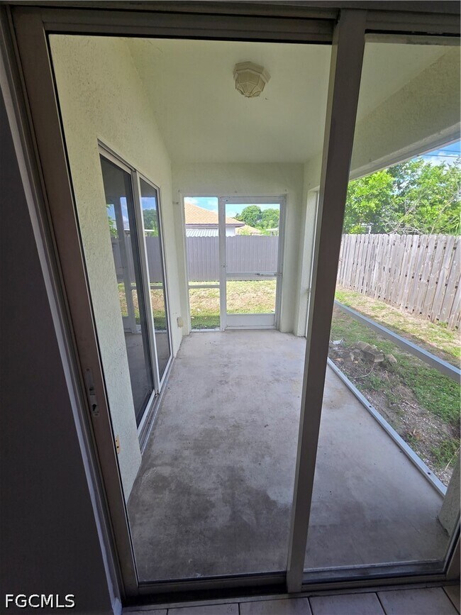 Foto del edificio - 1032 SE 11th St