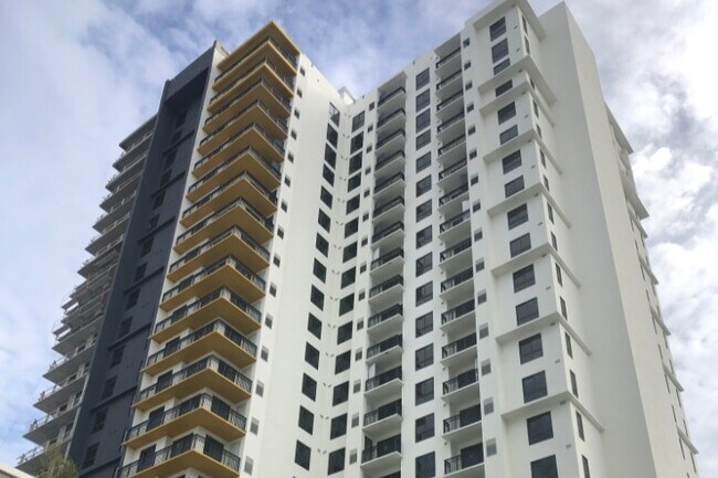 Foto del edificio - 115 NE 4th St