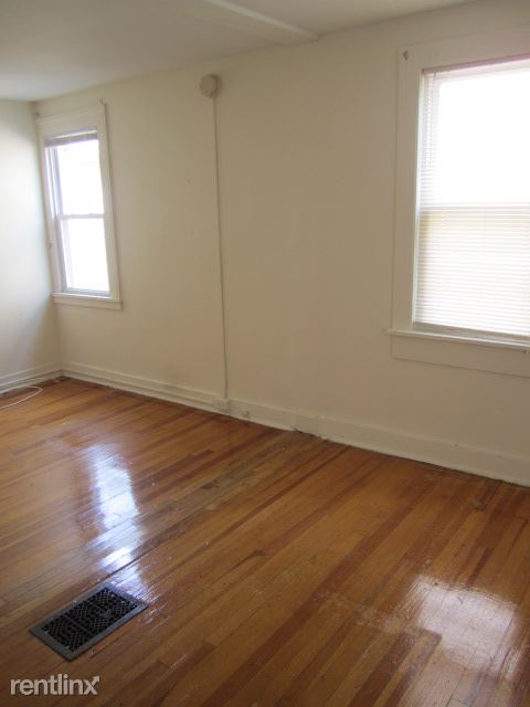 Building Photo - 175 Bradley St