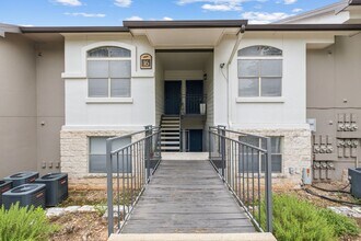 Building Photo - 6000-16 Shepherd Mountain Cove