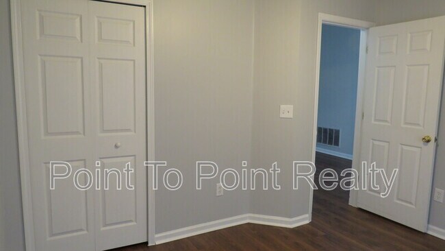 Building Photo - 1823 Sunchase Ct