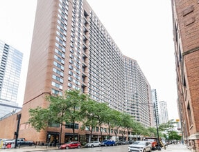 Building Photo - 211 E Ohio St