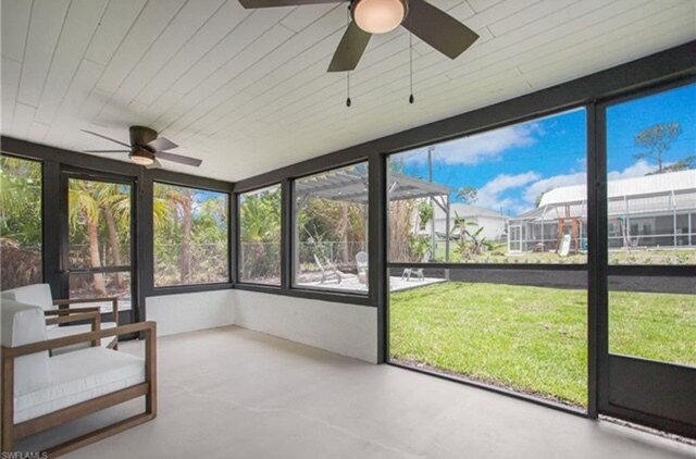Foto del edificio - 4665 Catalina Ln