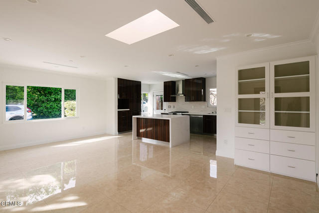 Foto del edificio - 2506 Weston Pl