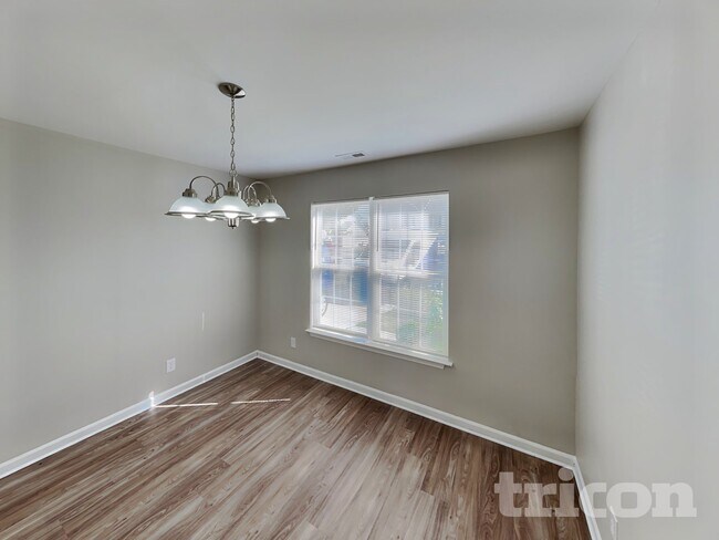 Foto del edificio - 3617 Sherbourne Ln