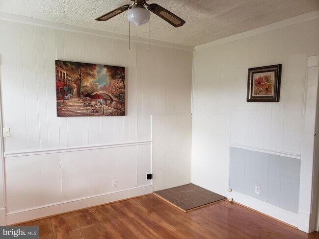 Building Photo - 1115 Potomac Ave