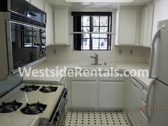 Foto principal - 6545 Reseda Blvd