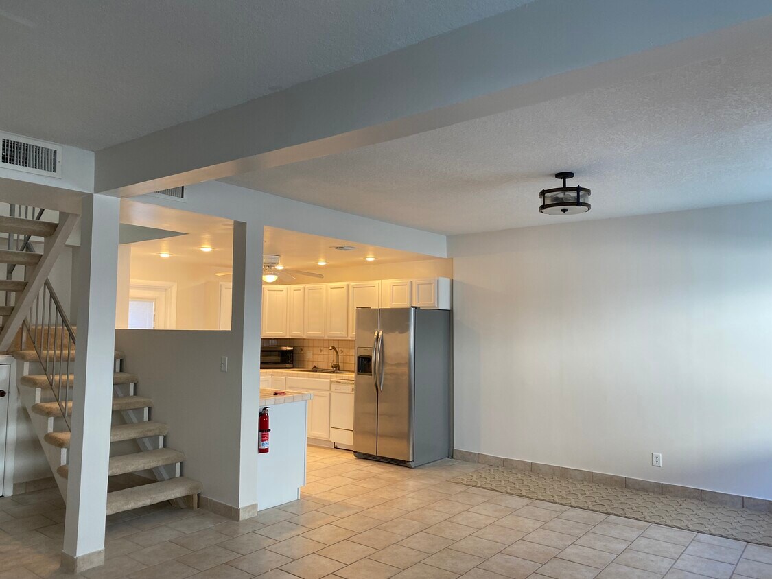 Primary Photo - 600 N Ocean Blvd