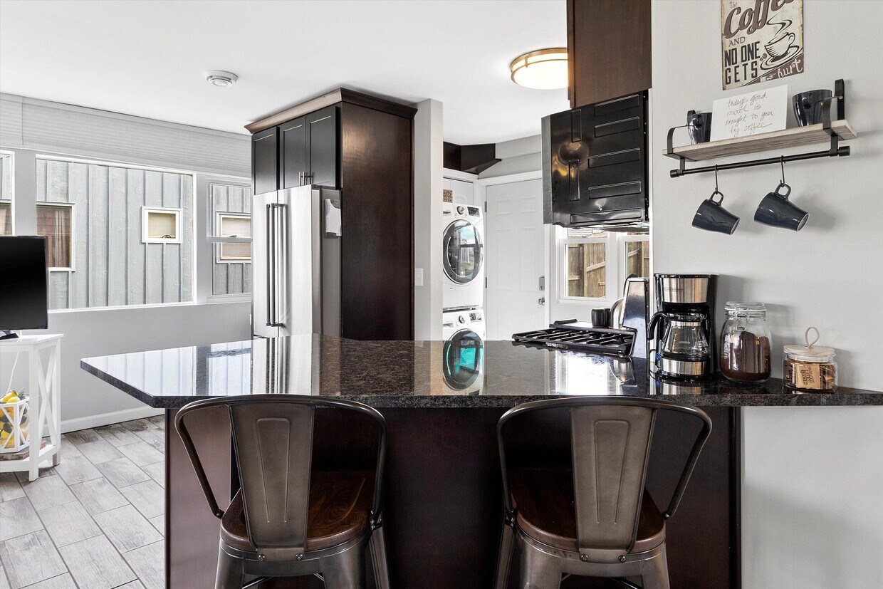 3436 S 1st Pl, Milwaukee, WI 53207 House Rental in Milwaukee, WI