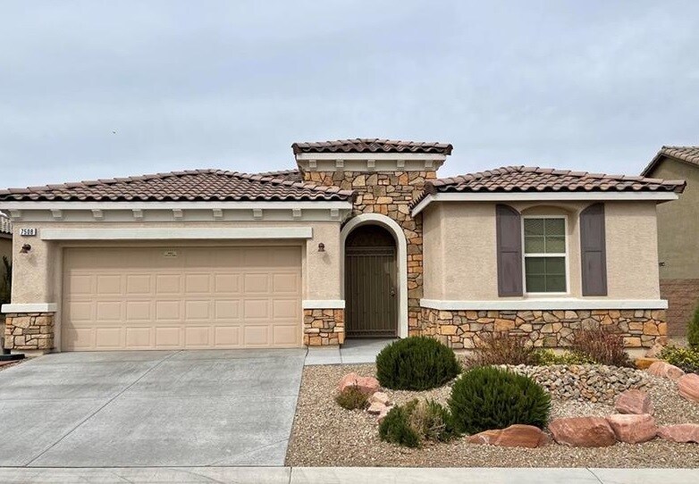 Primary Photo - 7508 Alamo Ranch Ave