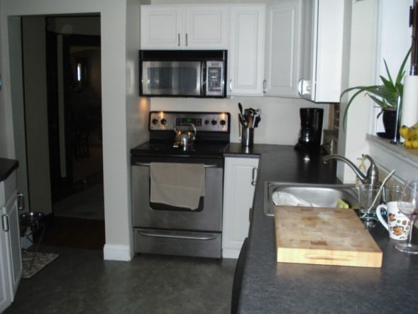 Kitchen - 3849 Connecticut St