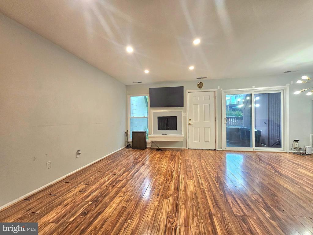 8077 Pantano Pl, Alexandria, VA 22309 Townhome Rentals in Alexandria