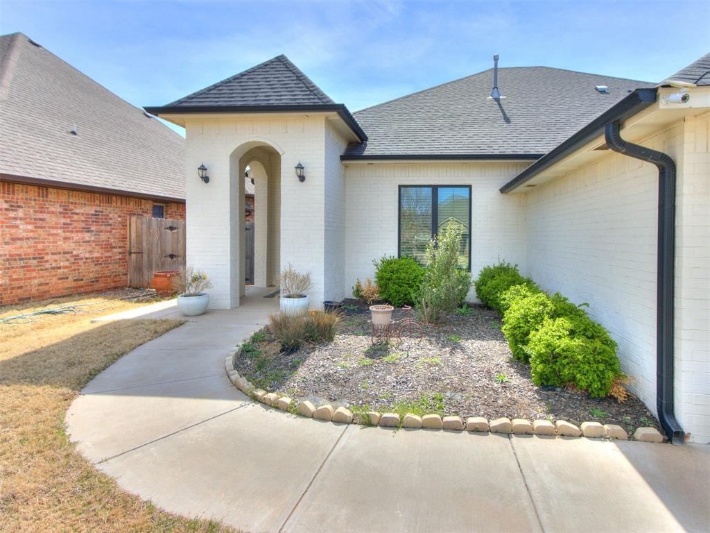 Primary Photo - 3112 NW 184th Terrace