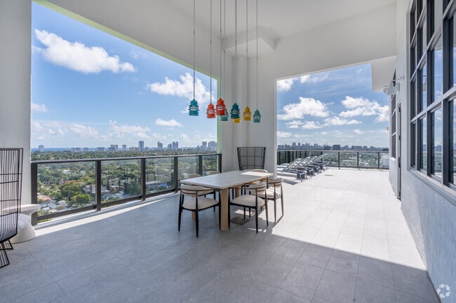 18th Floor Terrace - The Vista - The Tropic