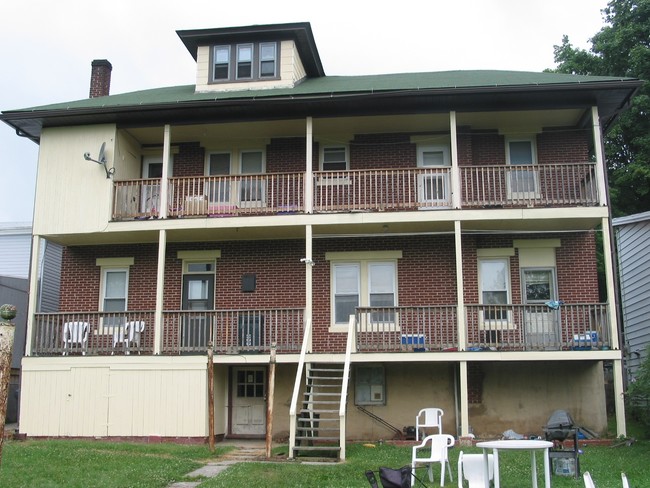 Building Photo - 1122-1124 E Grand Ave