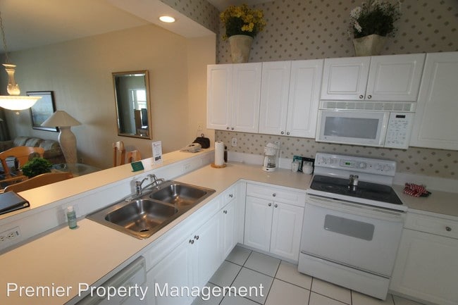 Building Photo - 7895 Mahogany Run Ln