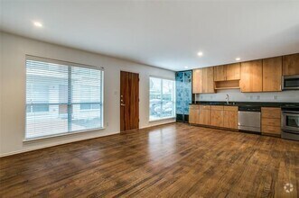 Building Photo - 4616 W Lovers Ln
