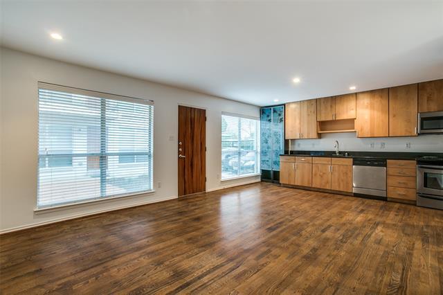Foto principal - 4616 W Lovers Ln