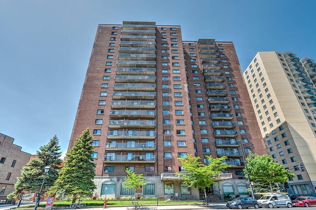 Building Photo - The Tadoussac Apartments