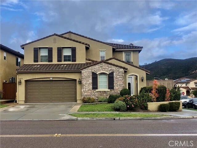 Foto principal - 17032 Ralphs Ranch Rd