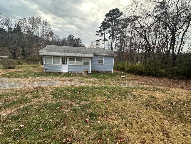 Foto del edificio - One Level Ranch In Rustburg