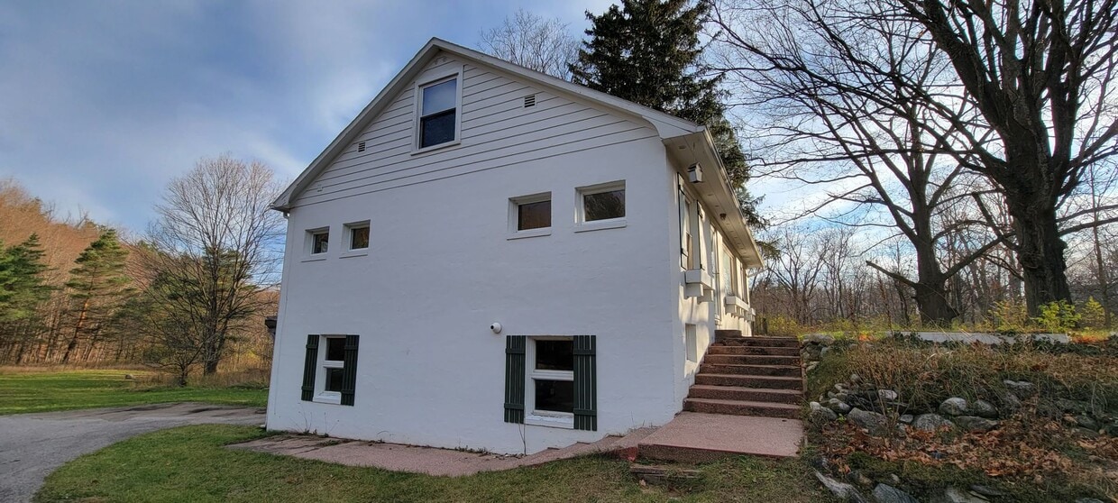Foto principal - Charming home close to downtown Traverse City