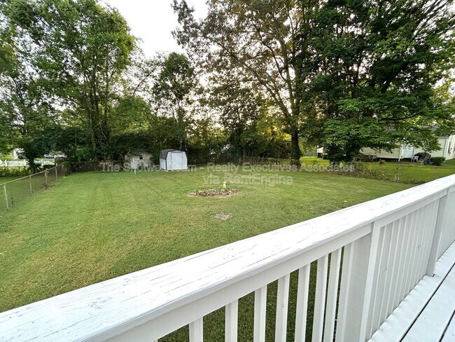 Foto del edificio - 4403 Cypress Ln SW