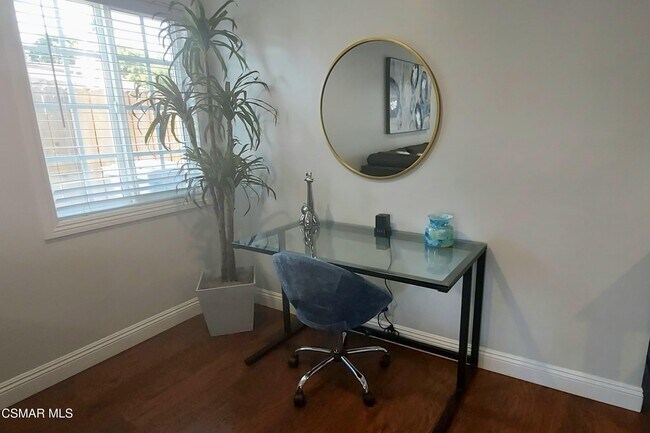 Foto del edificio - 2250 Magnolia St