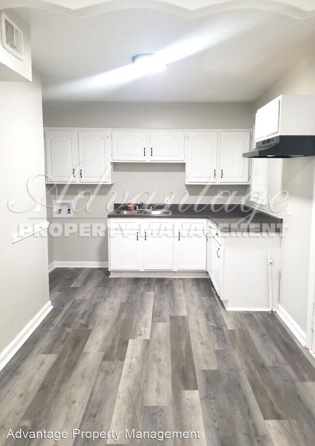 Foto del edificio - 3 br, 1.5 bath House - 2017 Lauretta Ave