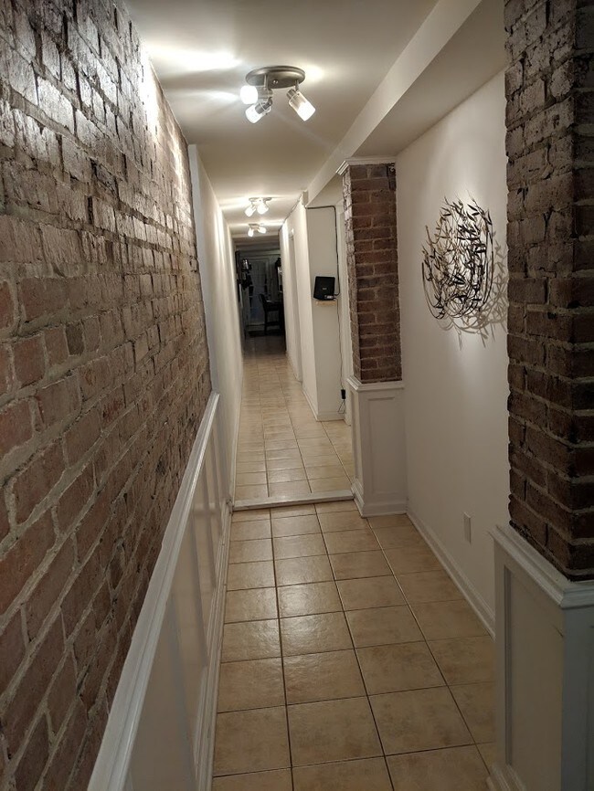 Foto del edificio - 1527 Park Rd NW
