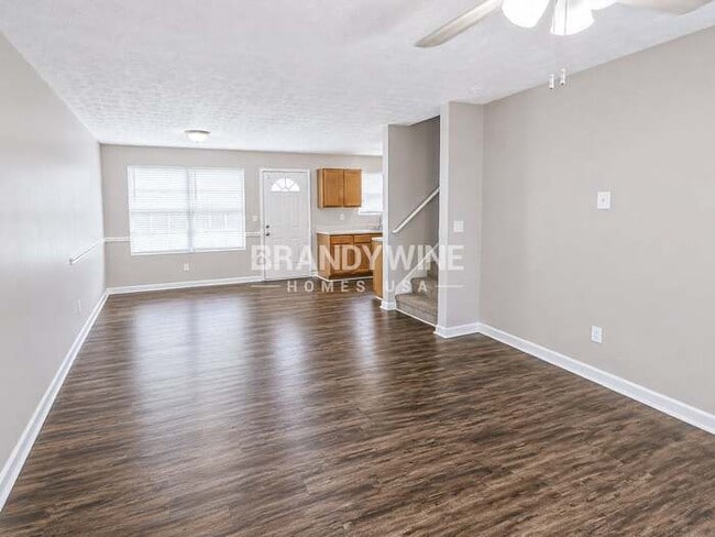 Building Photo - 6120 Flagstaf Walk
