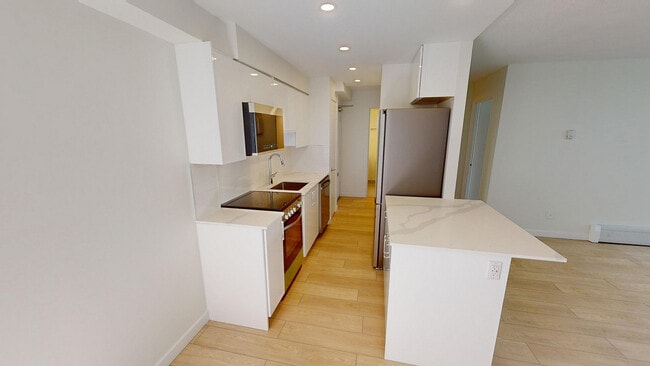 Building Photo - The Windsor