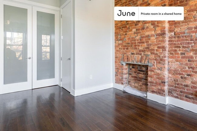 Foto del edificio - Room in Shared 4 bed/2 bath home