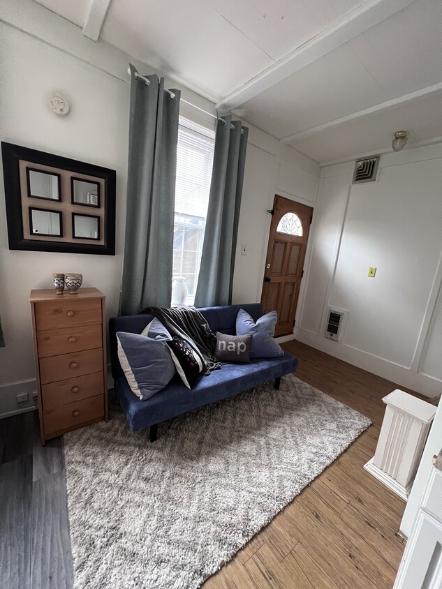 Furnished ready to go - 29 W Main St