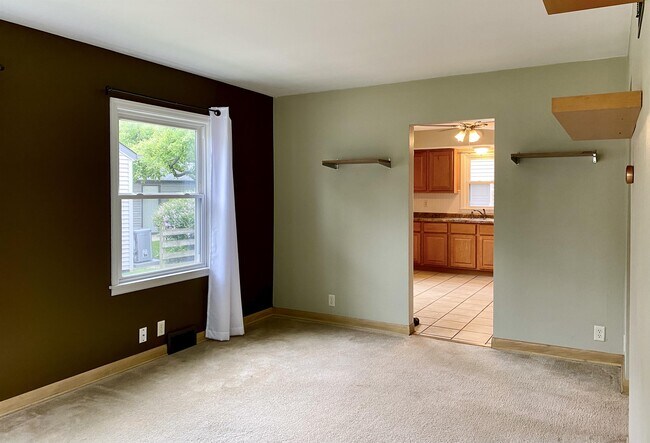 Foto del edificio - 3209 N 89th St